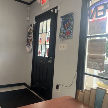 El Borincano Restaurant - Puerto Rican Near Me - Virginia Beach, Virginia