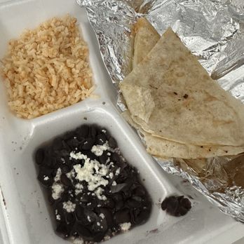 Taqueria Chungas - Kids quesadilla- yummy black beans with queso fresco. And Mexican red rice. Very delicious. Came with a kids drink. - Mexican Near Me - Herriman, Utah