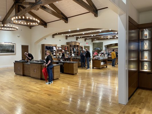 Four Roses Distillery by null