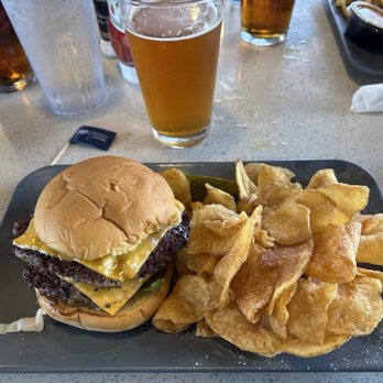 PopStroke - Smashburger - Mini Golf Near Me - Sarasota, Florida