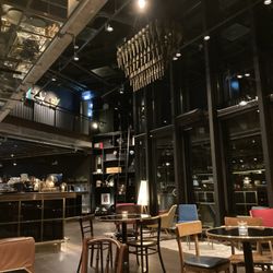 Ruby Lilly Hotel & Bar