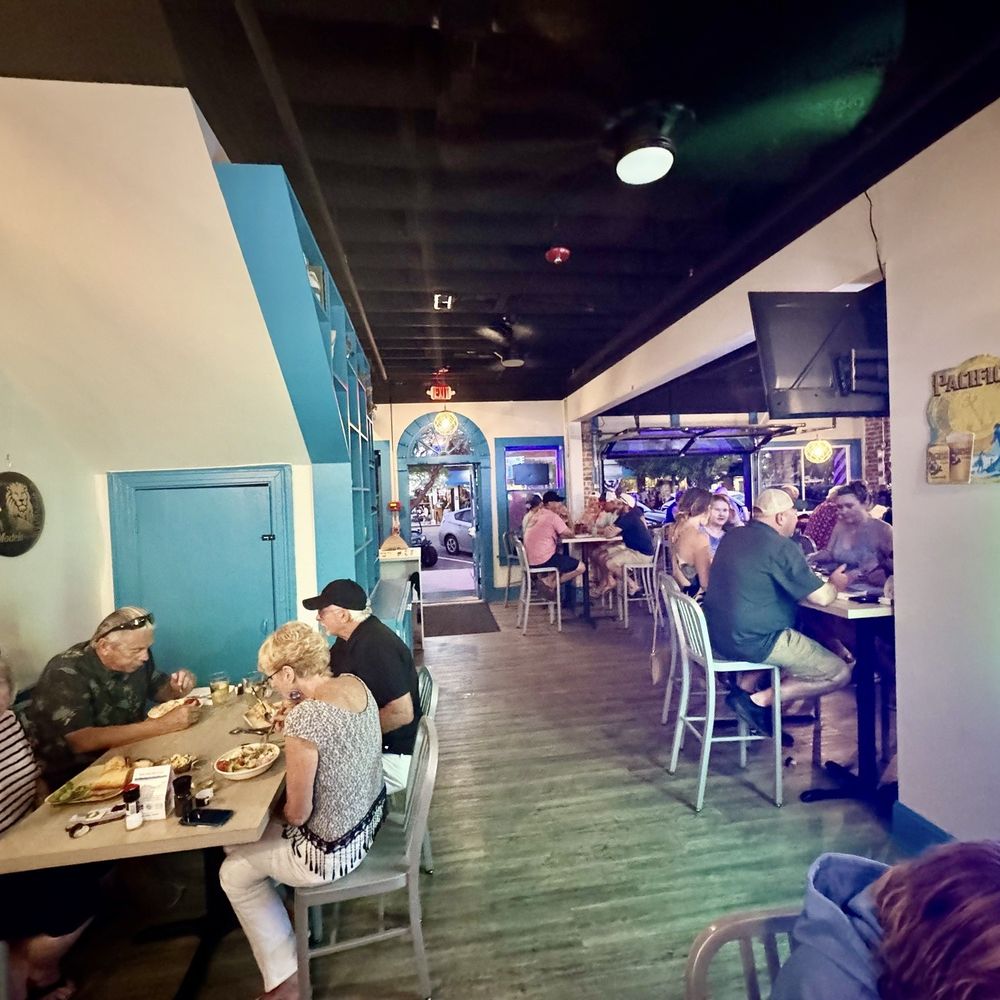 Royal James - Inside - Bars Near Me - Southport, North Carolina Royal James - Inside - Bars Near Me - Southport, North Carolina
