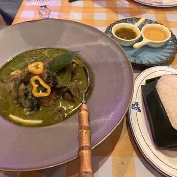 Sawaan Thai kitchen - Green & Dreamy with rice - Thai Near Me - San Francisco, California