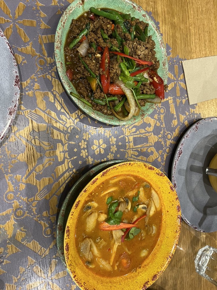 Rosa's Thai Cafe