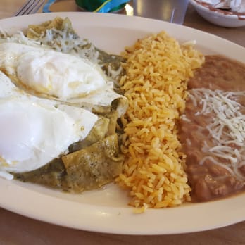 Maya's Cafe - Chilaquiles - Latin American Near Me - San Jose, California Maya's Cafe - Chilaquiles - Latin American Near Me - San Jose, California