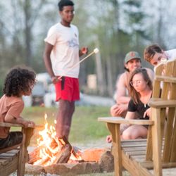 Firefly Hills - Enjoy regular community campfires--perfect for meeting fellow travelers and sharing stories.