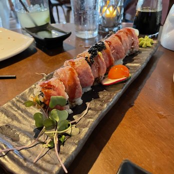 Oku - Crazy Rich Asians Roll - Sushi Bars Near Me - Santa Barbara, California