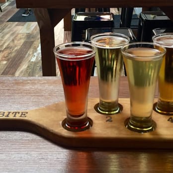 Cider Bite - Beeeeautiful flight of cider - Bars Near Me - Portland, Oregon Cider Bite - Beeeeautiful flight of cider - Bars Near Me - Portland, Oregon