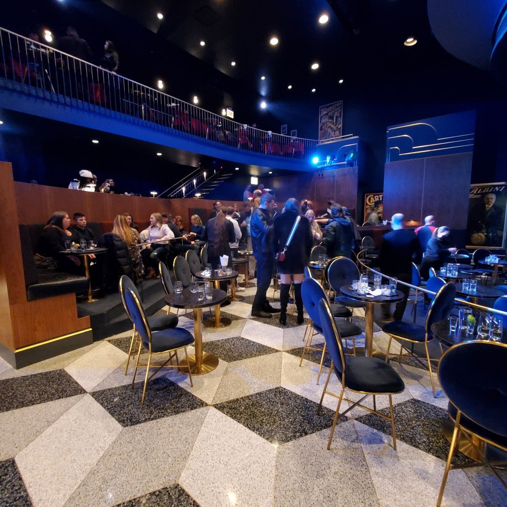 Chicago Magic Lounge - Magicians Near Me - Chicago, Illinois Chicago Magic Lounge - Magicians Near Me - Chicago, Illinois