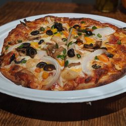 Veggie delight pizza