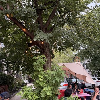 Postmark Cafe - Outside - Coffee & Tea Near Me - Brooklyn, New York