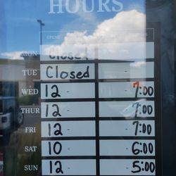 Warhammer - The Summit - Wed hours were not accurate in July2024