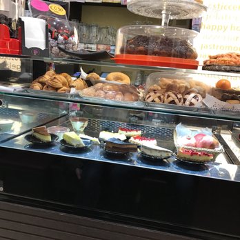 La Follia - Ice Cream & Frozen Yogurt Near Me - Rome, RM La Follia - Ice Cream & Frozen Yogurt Near Me - Rome, RM