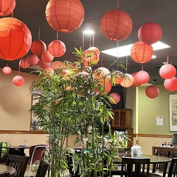 Teapot Vegetarian House - Inside - Vegan Near Me - Redmond, Washington Teapot Vegetarian House - Inside - Vegan Near Me - Redmond, Washington