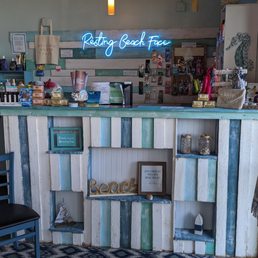 Exterior photo of Resting Beach Face Tanning - Federal Way, Washington Exterior photo of Resting Beach Face Tanning - Federal Way, Washington