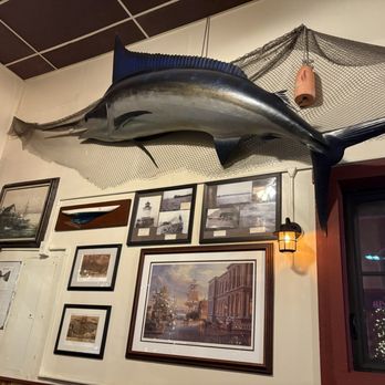 Gilbert's Chowder House - Decor - Seafood Near Me - Portland, Maine Gilbert's Chowder House - Decor - Seafood Near Me - Portland, Maine