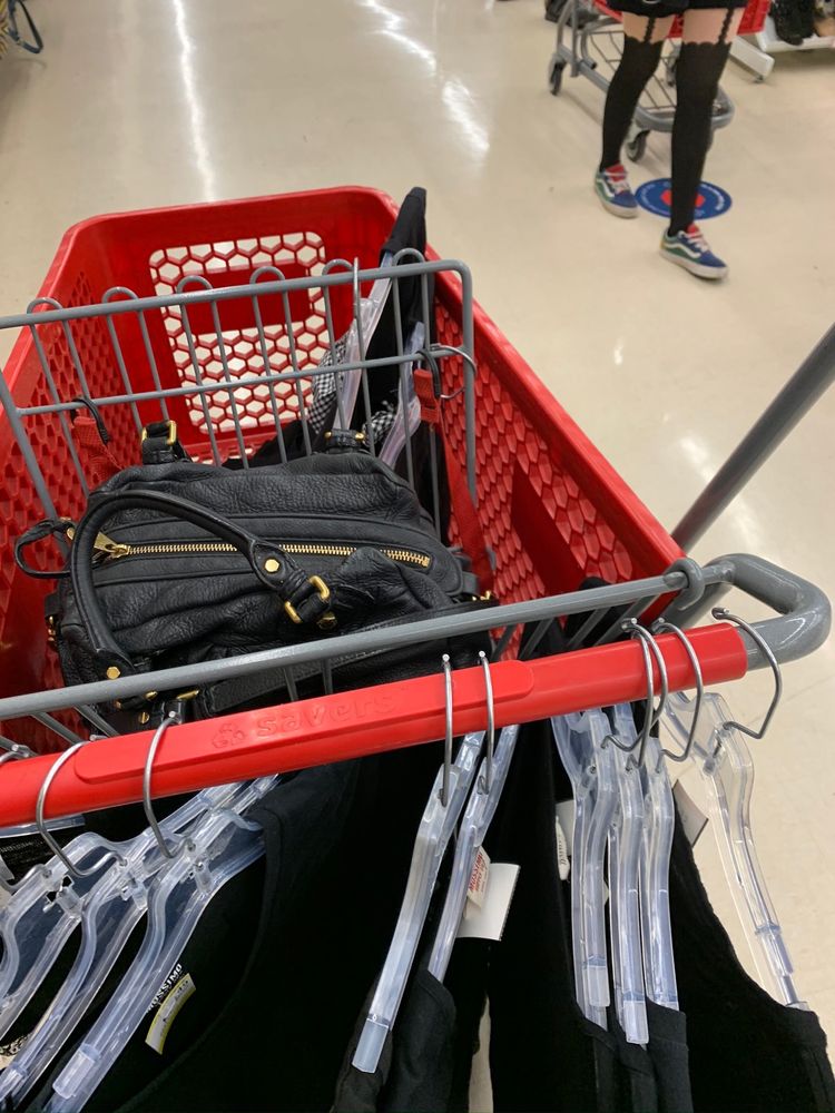 SAVERS 64 Photos & 90 Reviews Thrift Stores 1231 W Warm Springs