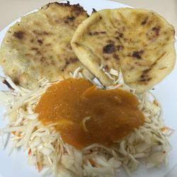 Restaurante Cuscatlan - Pupusas Revueltas or "mixed pupusas"