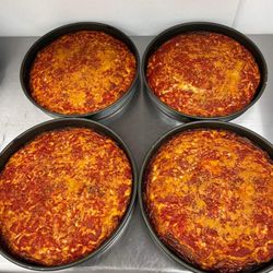 At's A Chicago Pizza