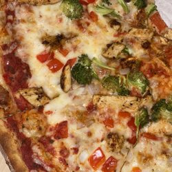 Pazzo's Pizzeria - Cajun Chicken
