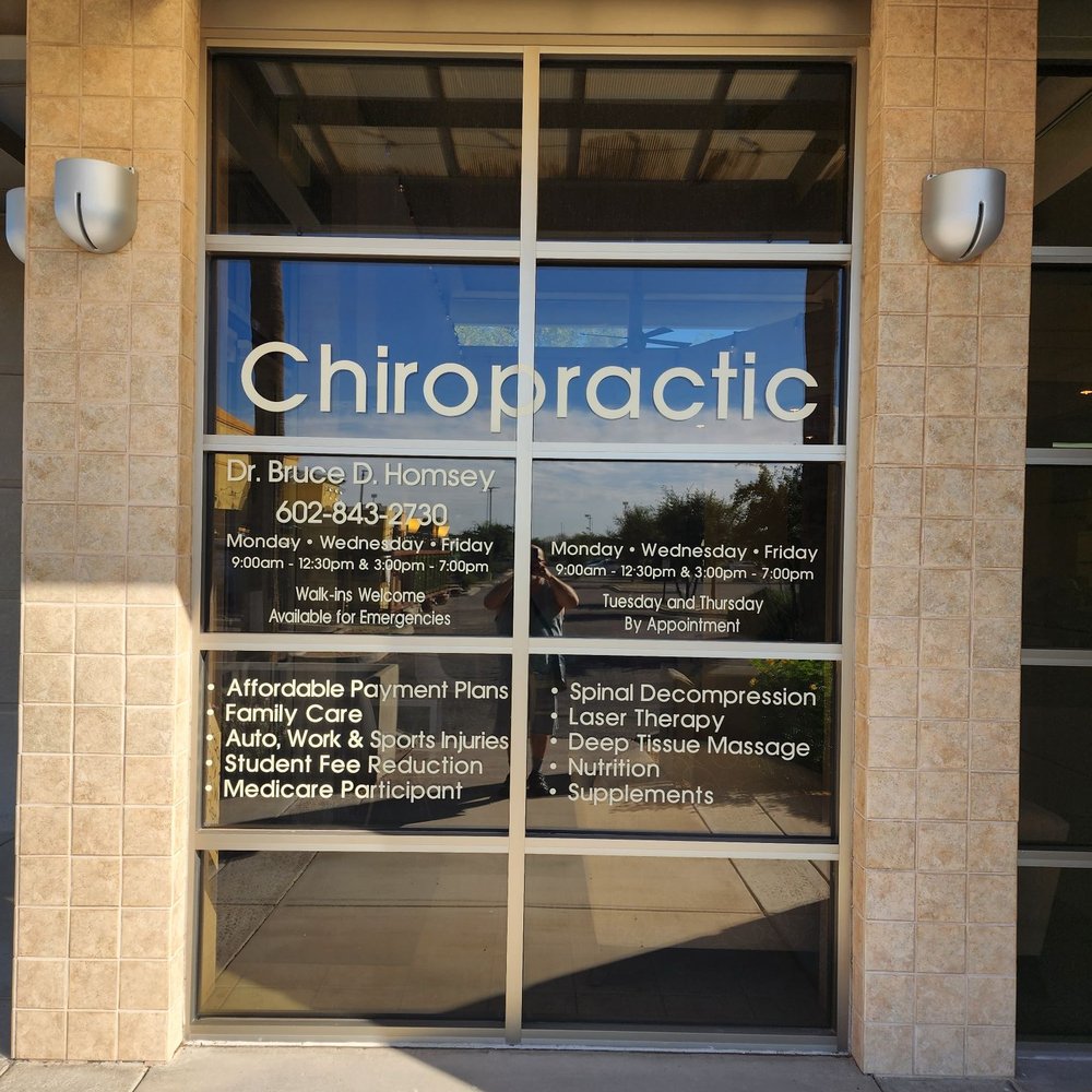 Glendale Chiropractic Life Center - Chiropractors Near Me - Glendale, Arizona Glendale Chiropractic Life Center - Chiropractors Near Me - Glendale, Arizona