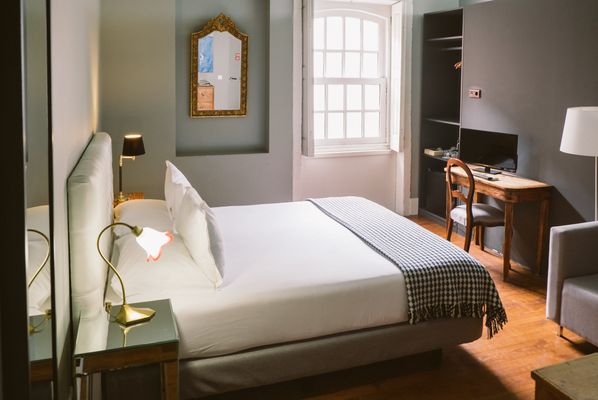 Casa dos Lóios by Shiadu by null