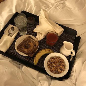 Hilton Chicago O'Hare Airport - Room service at midnight. $27 - Hotels Near Me - Chicago, Illinois