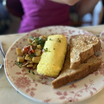 LITTLE HEN - Updated May 2025 - 1435 Photos & 732 Reviews - 4579 Weston ...