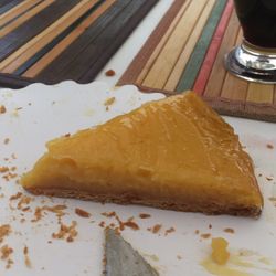 Le Duo - Lemon tart, making lemon curd texture, not too sweet and full flavor of fresh lemons.crust is thin and crunchy. Just delicious