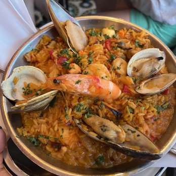 La Mulata - Paella - Cuban Near Me - Miami Beach, Florida