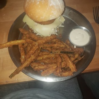 HQ BBQ - Smoked Turkey HQ style and zucchini fries - Barbeque Near Me - Evansville, Wyoming