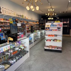 Great looking shops with variety of snacks and drinks besides the vape items.