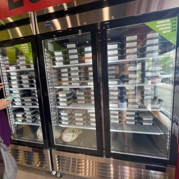 Clean Eatz - Grab and go prices: $6.99 for a meal, $8.99 for frozen pizza - Wraps Near Me - Durham, North Carolina