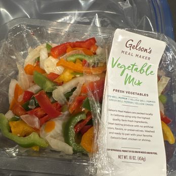 Gelson's Hollywood - Rotted slimey vegetables - Grocery Near Me - Hollywood, California