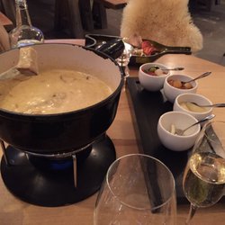 Restaurant Scatla - Cheese with porcini fondue