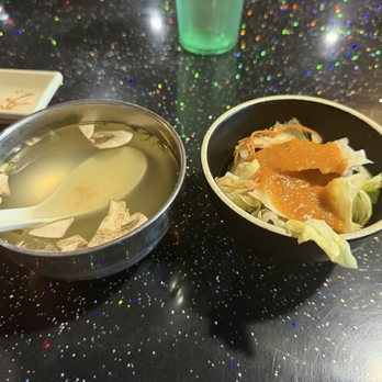 Kumo Asian Garden - Accompanying soup and salad - Sushi Bars Near Me - Cleveland, Tennessee Kumo Asian Garden - Accompanying soup and salad - Sushi Bars Near Me - Cleveland, Tennessee