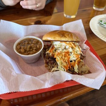Pizza Port - Imperial Beach - Bbq pork sandwich and baked beans. Grapefruit punch IPA - Pizza Near Me - Imperial Beach, California Pizza Port - Imperial Beach - Bbq pork sandwich and baked beans. Grapefruit punch IPA - Pizza Near Me - Imperial Beach, California