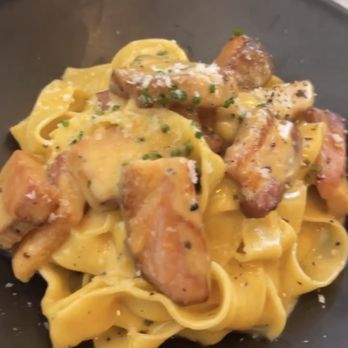 Podmore - Carbonara with Podmore bacon - Cocktail Bars Near Me - Honolulu, Hawaii Podmore - Carbonara with Podmore bacon - Cocktail Bars Near Me - Honolulu, Hawaii
