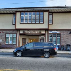 Westbury Taxi and Airport Service - Taxi service at the Westbury LIRR station