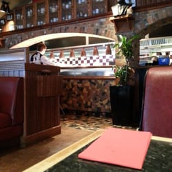 Frankie & Benny's - Open kitchen