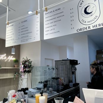 The Moon Coffee - Bubble Tea Near Me - Costa Mesa, California