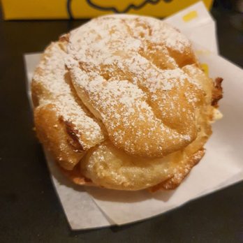 Beard Papa’s - Desserts Near Me - Pasadena, California Beard Papa’s - Desserts Near Me - Pasadena, California