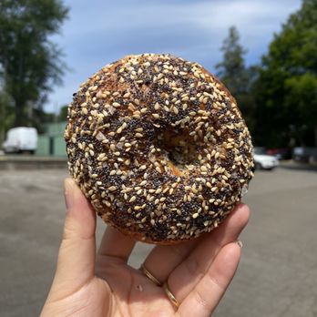 PopUp Bagels - Everything bagel - Bagels Near Me - Westport, Connecticut