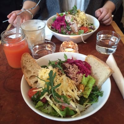 Café Pom & Flora Södermalm by null