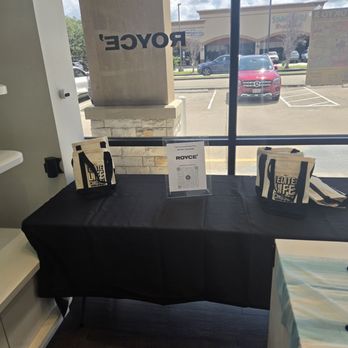 Community Experience: ROYCE' Chocolate - Yelp Events Near Me - Houston, Texas Community Experience: ROYCE' Chocolate - Yelp Events Near Me - Houston, Texas