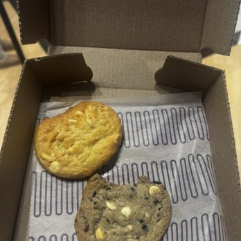 Insomnia Cookies - Desserts Near Me - Norfolk, Virginia Insomnia Cookies - Desserts Near Me - Norfolk, Virginia