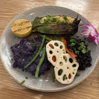 Pacific Catch - Soy-Ginger Chilean Sea Bass - Seafood Near Me - Tustin, California