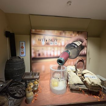 Irish Whiskey Museum - Historical Tours Near Me - Dublin, D