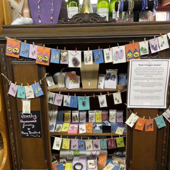 Hogan's Cider Mill - Locally crafted jewelry - Venues & Event Spaces Near Me - Burlington, Connecticut