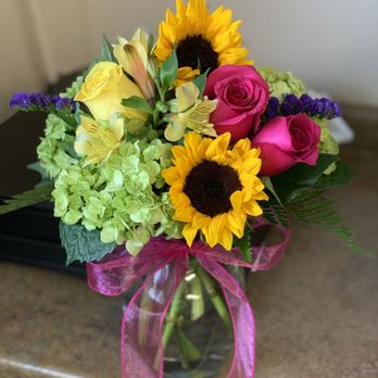 Linda's Flowers & More - Floral Designers Near Me - Kyle, Texas Linda's Flowers & More - Floral Designers Near Me - Kyle, Texas